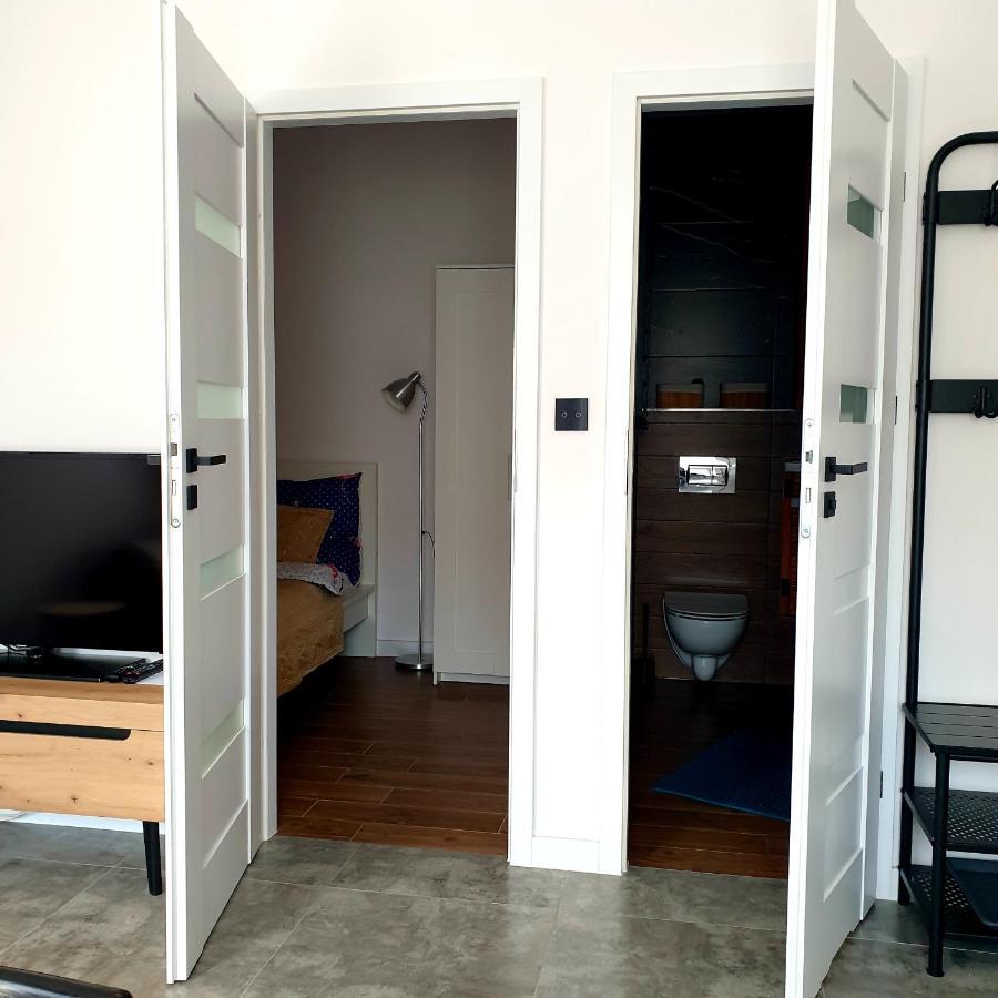 Apartament Z Historia Jelenia Gora Bagian luar foto