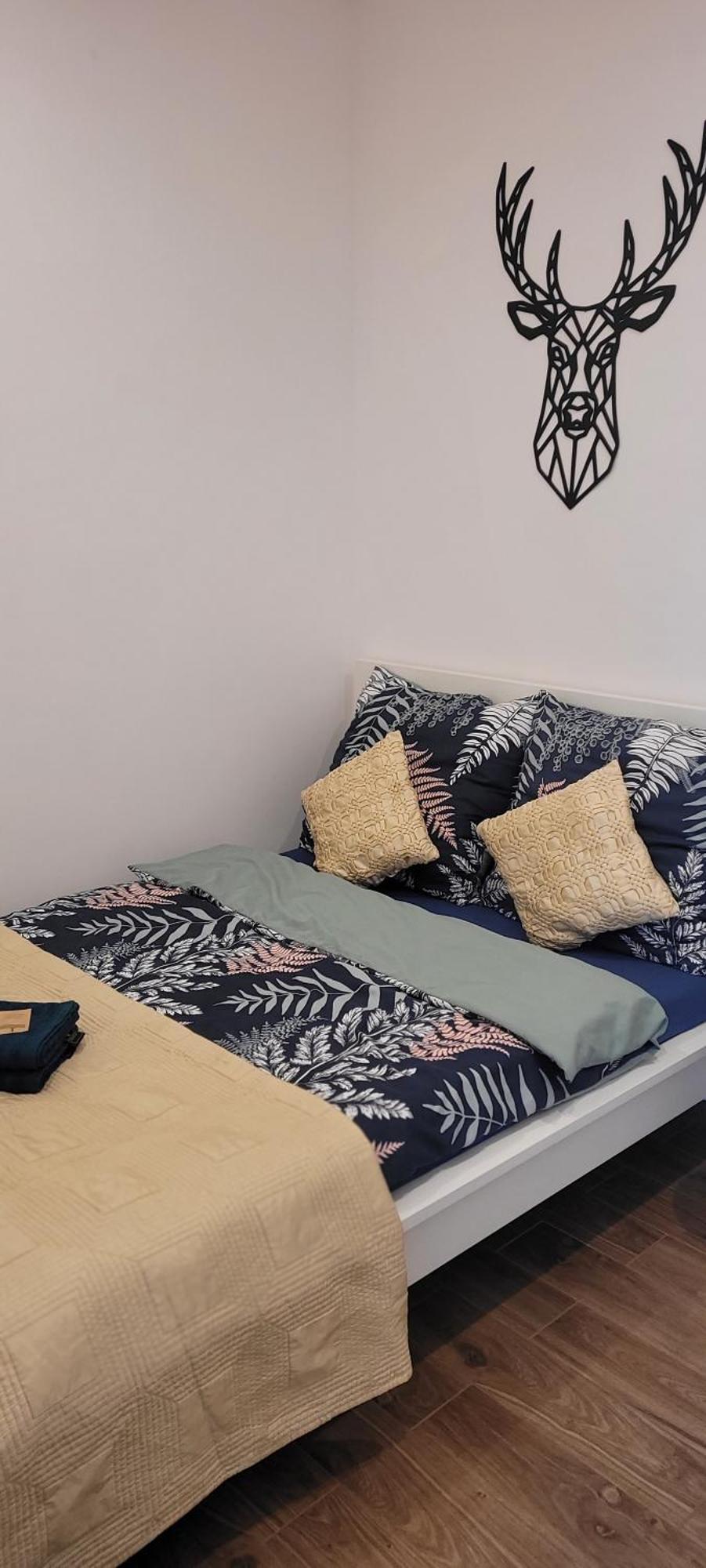 Apartament Z Historia Jelenia Gora Bagian luar foto